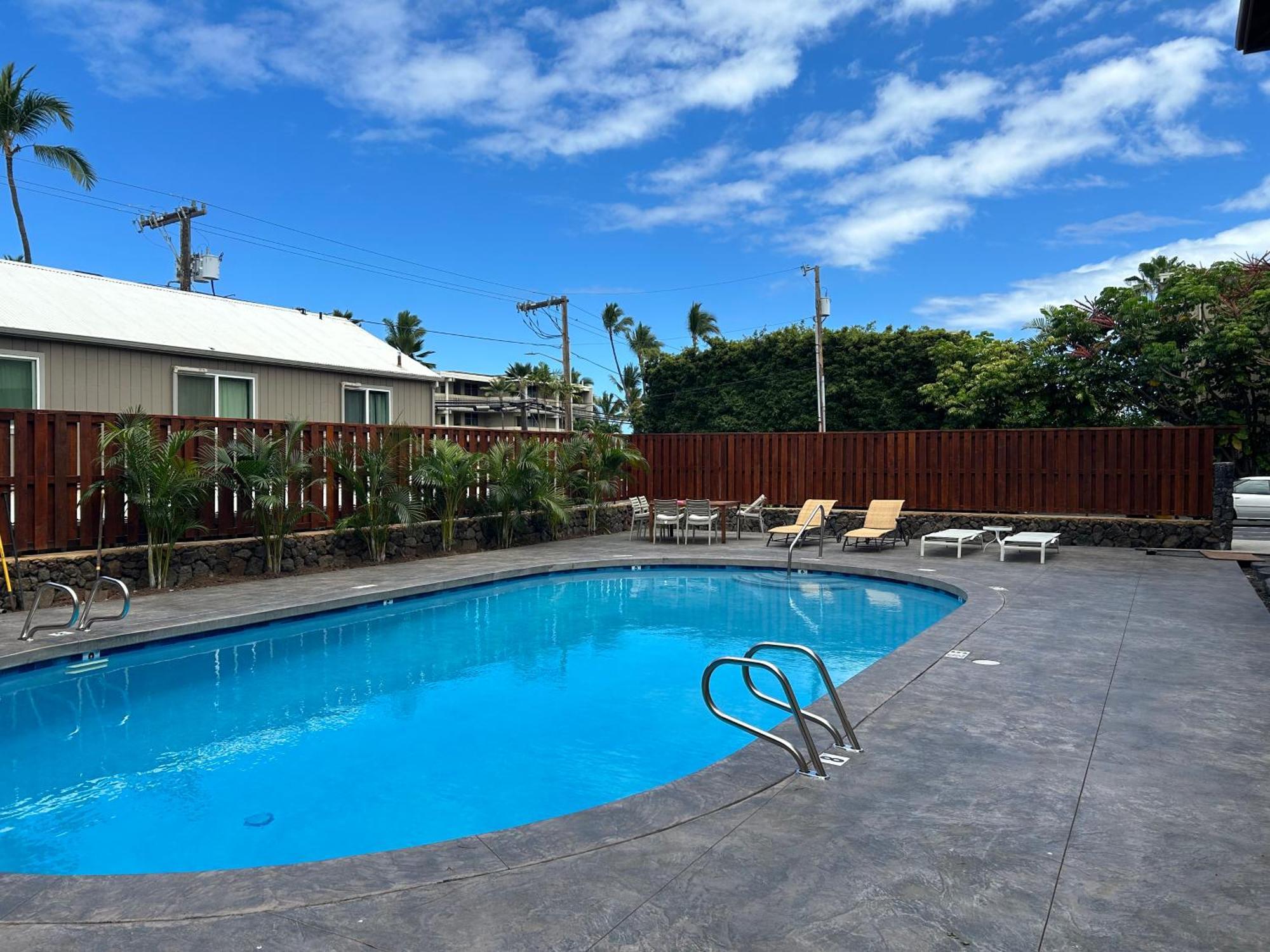Kona 1Br Condo On Alii Dr Saltwater Pool Surf Sun Ac Close To Magic Sands Beach Кайлуа Кона Екстериор снимка